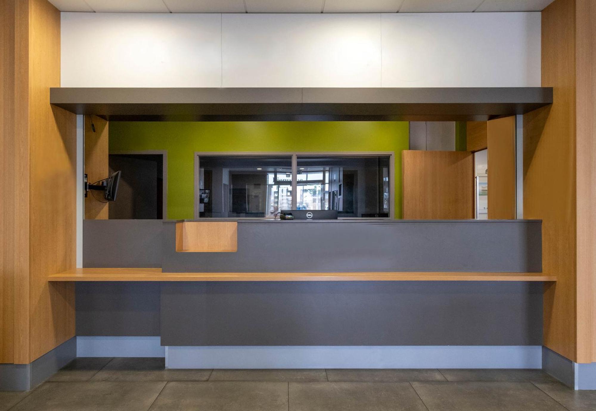 B&B Hotel La Rochelle Beaulieu Puilboreau Εξωτερικό φωτογραφία